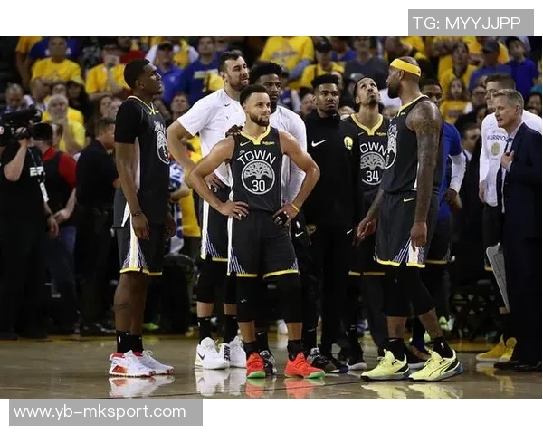 铁林分析勇士体系对扎扎等球员提升的影响杜库汤是否真正适配仍需探讨 铁林分析勇士体系对扎扎等球员提升的影响杜库汤是否真正适配仍需探讨