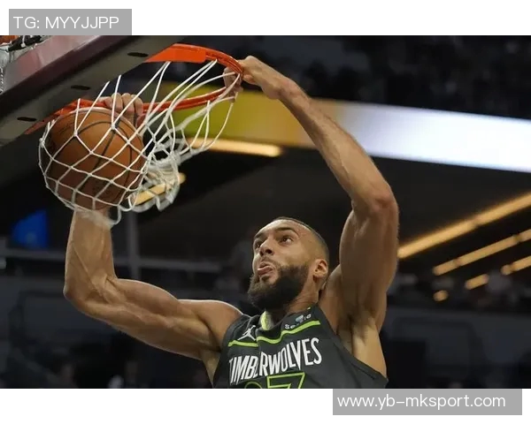 戈贝尔质疑球队态度：我们追求胜利还是只在乎收入的表态